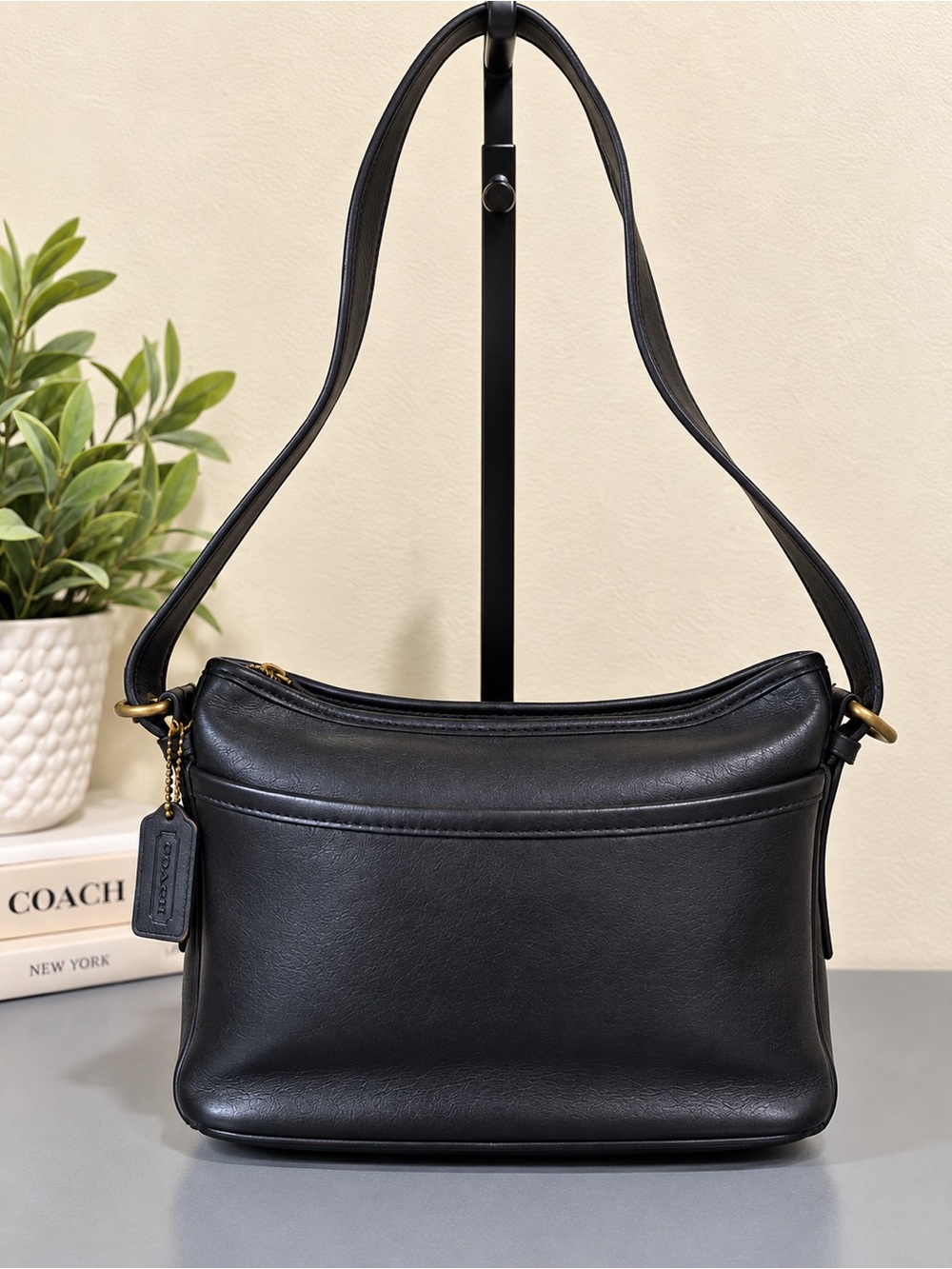Vintage Coach Worth 4143 Black Leather Shoulder Bag 1996 USA